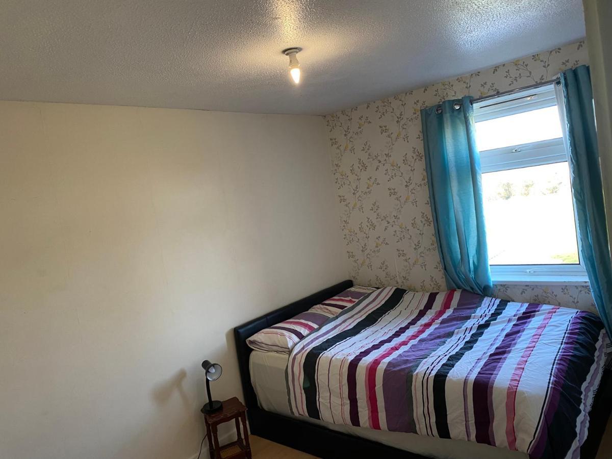 Bed and Breakfast First Choice Great Harrowden Экстерьер фото